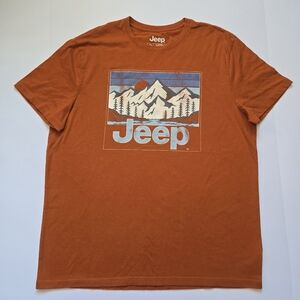 Jeep Men's Mountain Graphic T-Shirt in Rust Orange Size L